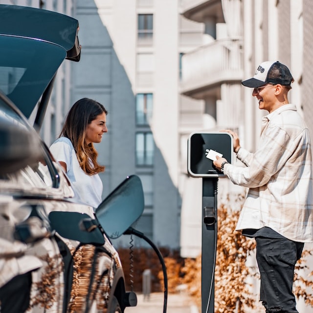 As electric vehicle charging stations proliferate, BlueSnap connects with EV Connect for payment processing – Digital transactions